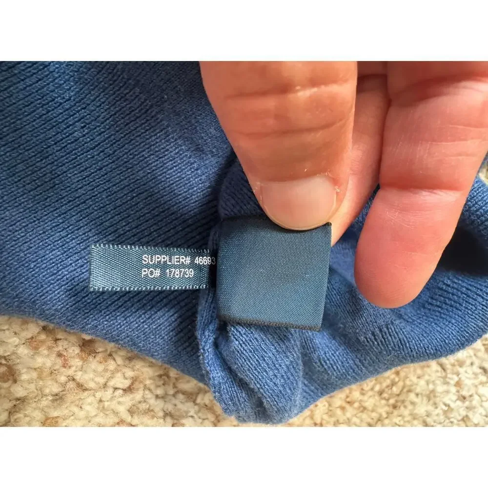 POLO RALPH LAUREN 100% PIMA Cotton sweater, Men's LG; V neck; Long sleeves; Blue